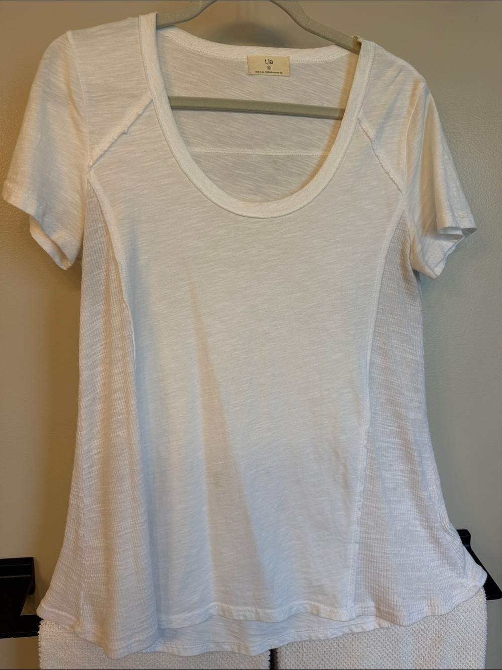 Lilla P White Scoop Neck Short Sleeve Tee Top